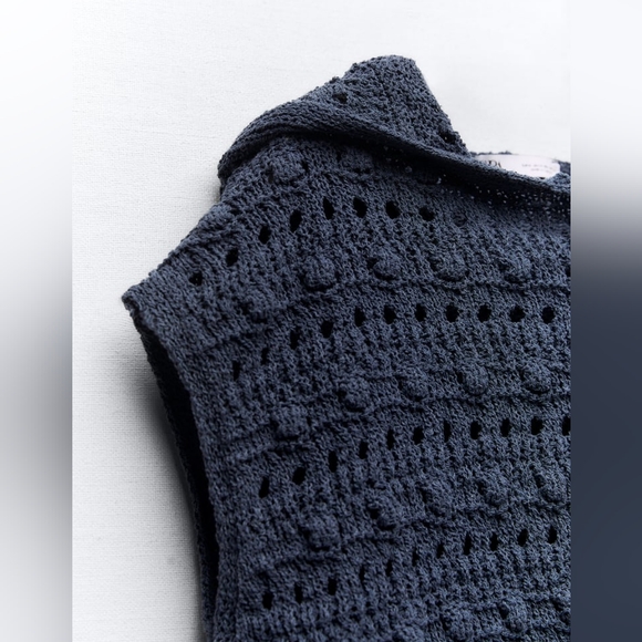 ZARA HOODED KNIT CROP TOP - Picture 4 of 4